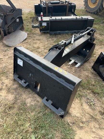 L7- Quick Attach Skid Steer Backhoe image