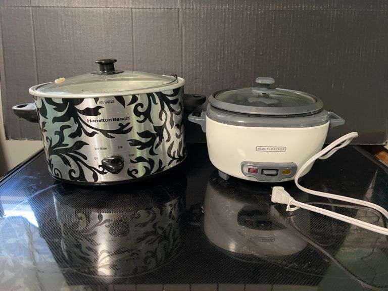 Hamilton Beach Slow Cooker & Black+Decker Rice Cooker image