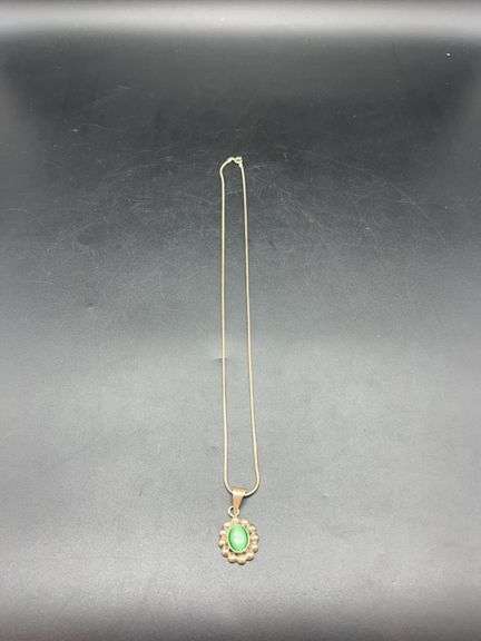 MEXICO STERLING SILVER MALACHITE PENDANT AND CHAIN image