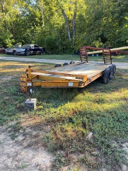L14- Triaxle Equipment Trailer image