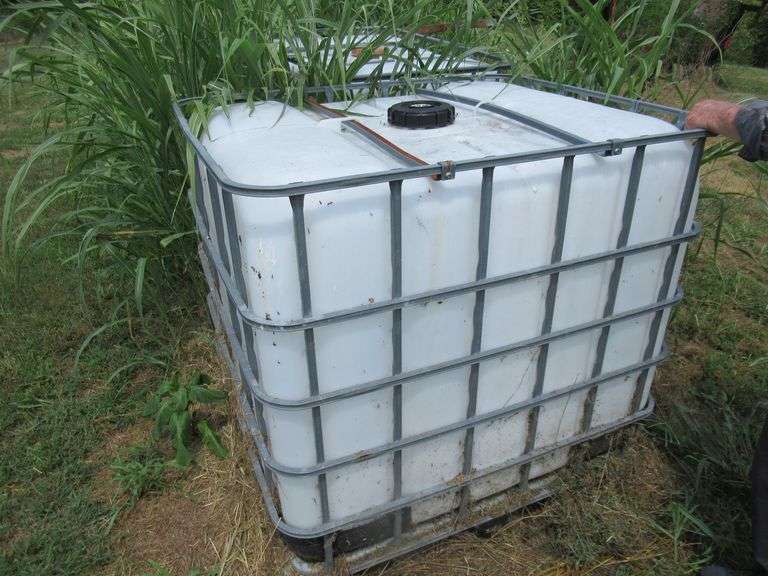 2 WATER TANKS image