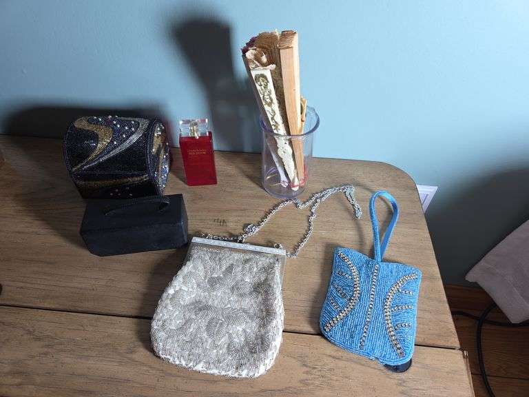 Assorted Ladies Accessories and Vanity Items image