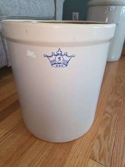 USA Stoneware 5 Gallon Crock with Blue Crown image
