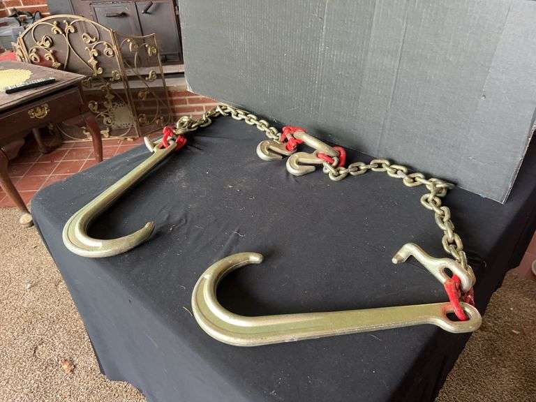 Heavy Duty Tow Chain with Hooks image
