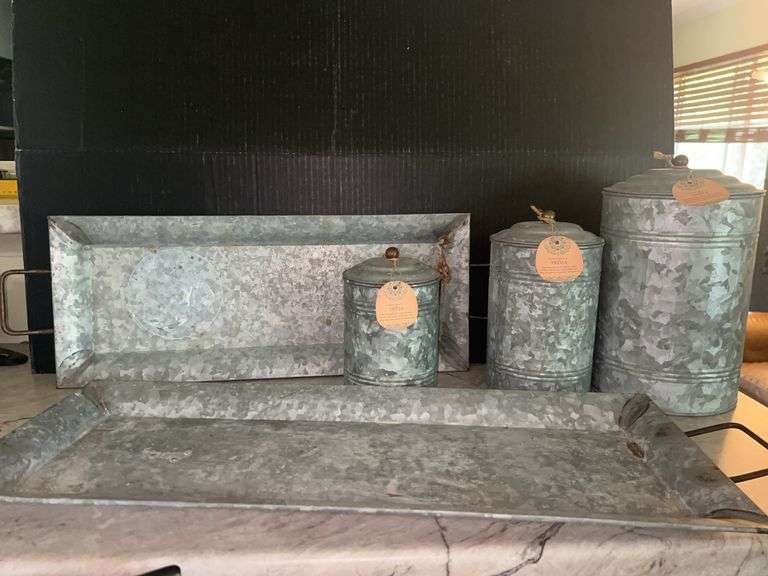 Handcrafted Galvanized Metal Decorative Set - India image