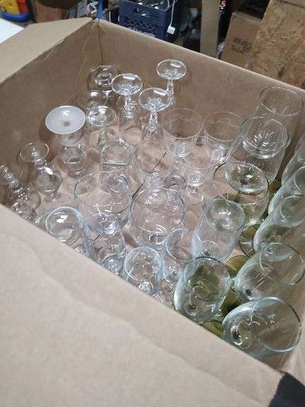 SEVERAL WINE - MARTINI AND BOURBON GLASSES image