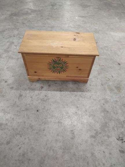 HOPE CHEST - 31X15X18 image