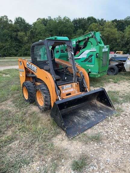 L9- Case Sr160 Skid Steer image