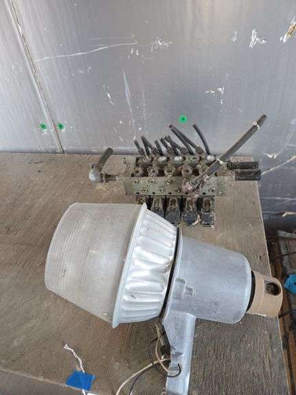 Industrial Light Fixture and Valve Control image
