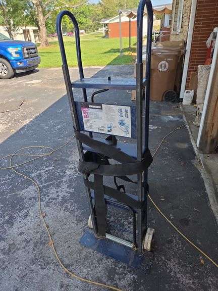 Haul Master 600 lb. Capacity Appliance Hand Truck image