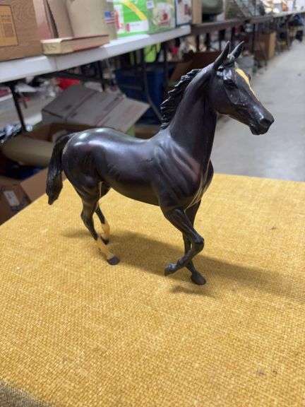 BREYER HORSE image