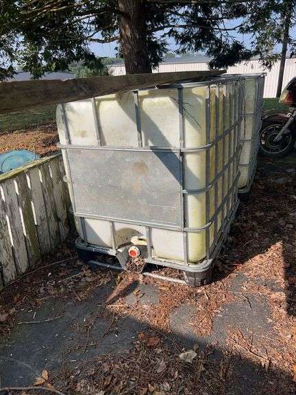 Two IBC Totes image