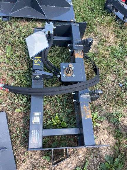 L7- Skid Steer 3 Point Hitch Adapter image