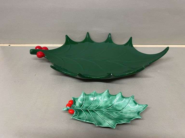 Holland Mold and DOT Holly Leaf Serving Dishes image