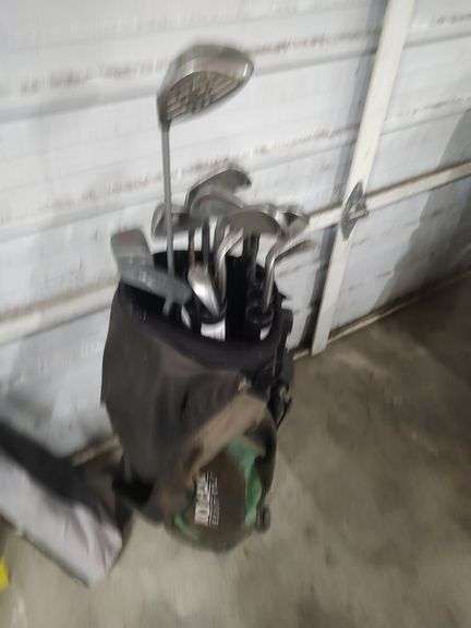CALLAWAY - RAWLINGS AND WILSON GOLF CLUBS WITH BAG image