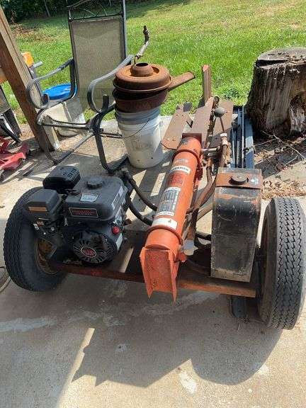 Craftsman 15-Ton Log Splitter with Predator Engine image