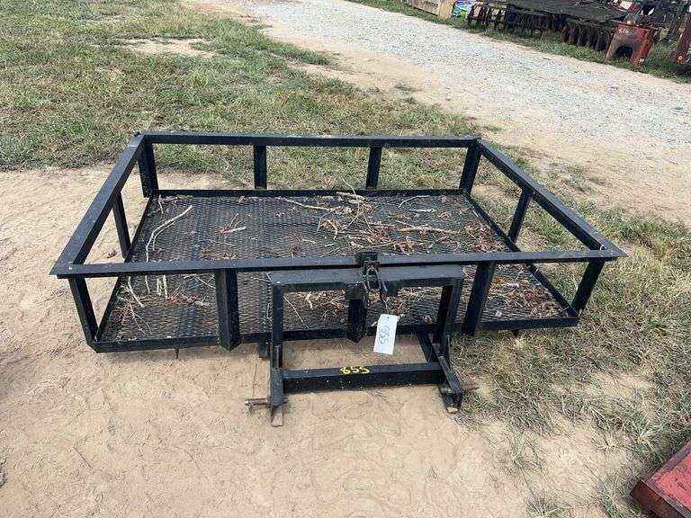 L4- Dumping 3Pt Hitch Carry All image