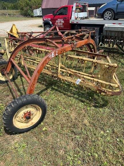 L3- 256 Hay Rake image