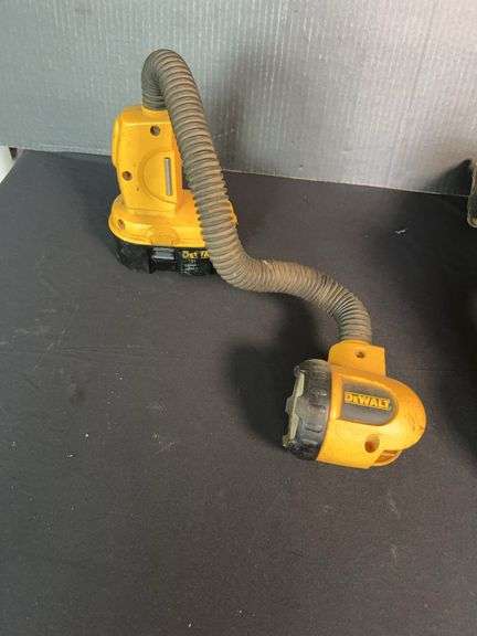 DeWalt DW919 18V Rechargeable Work Light image