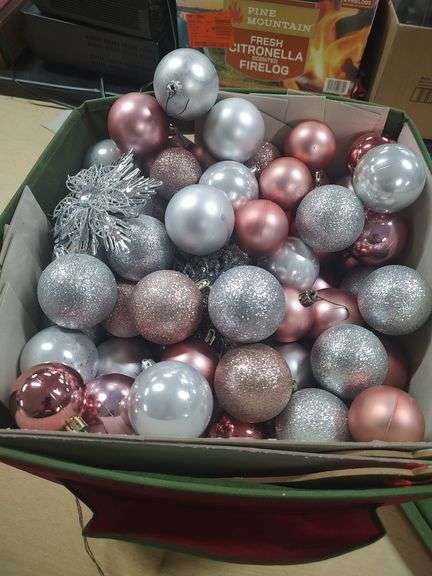 CHRISTMAS DECORATIONS image