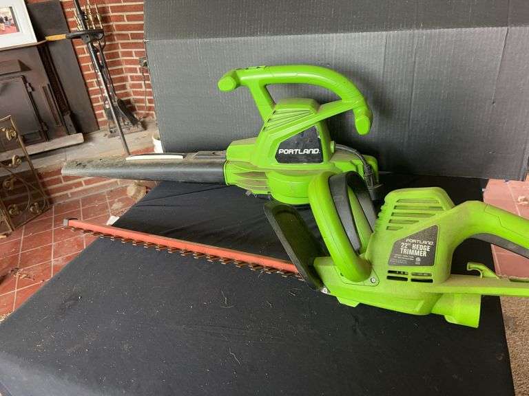 Portland 22" Hedge Trimmer and Leaf Blower image