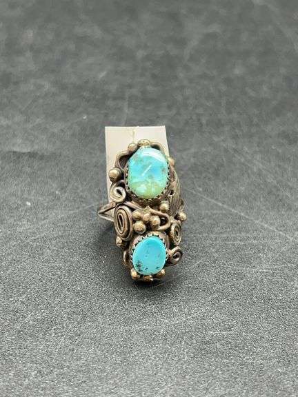 VINTAGE NAVAJO LUCY C NATIVE AMERICAN TURQUOISE/STERLING SILVER RING image