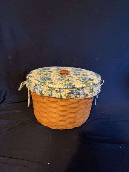 Longaberger Basket with Lid image