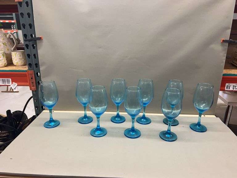 Set of 10 Teal Stemmed Wine Glasses image