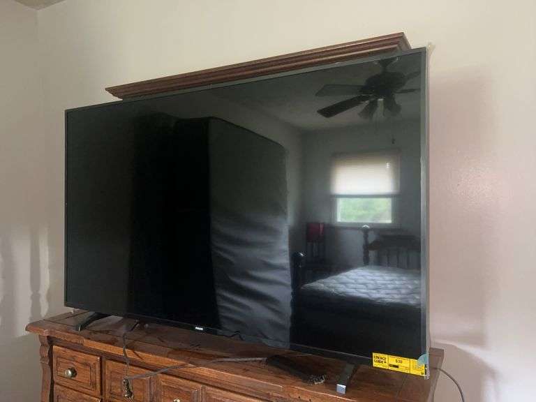 Philips 65PFL5604/F7A 65" LED TV with Remote image