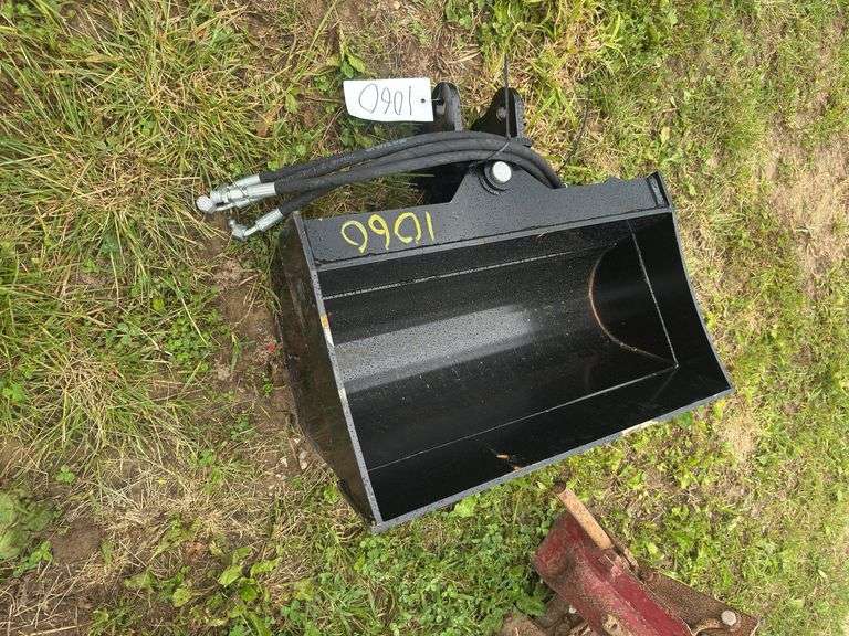 L4-Mini Excavator Bucket image