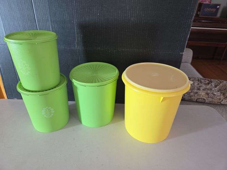 Tupperware Canister Set image