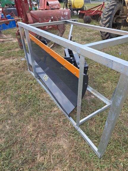 L4- 4 Way Quick Attach Dozer Blade image