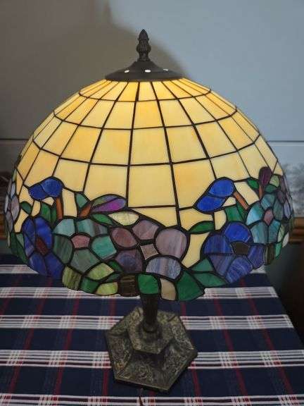 Stained Glass Style Table Lamp image