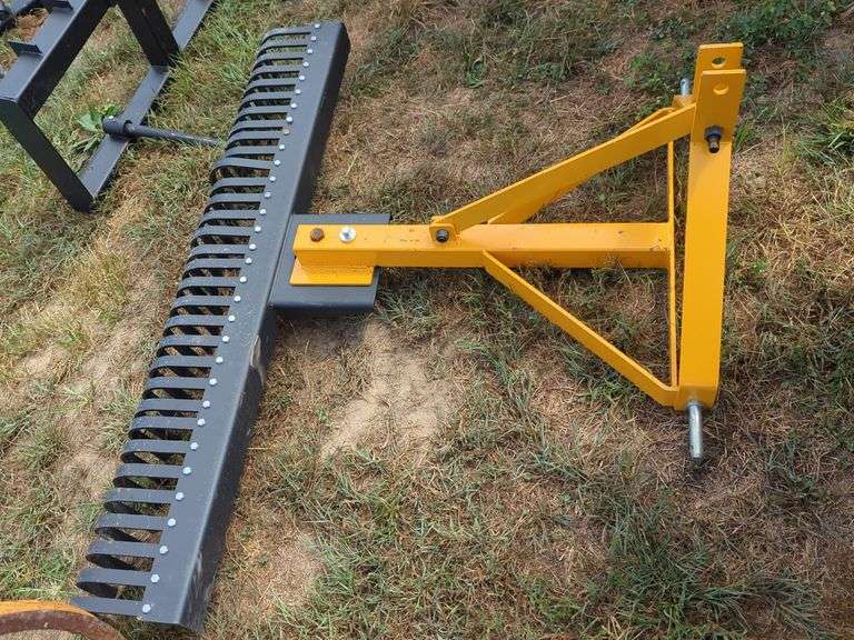 L6- 5 Ft Rock Rake image
