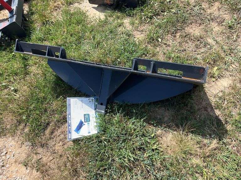 L7- Skid Steer Utility Hitch Adapter 2" Receiver image