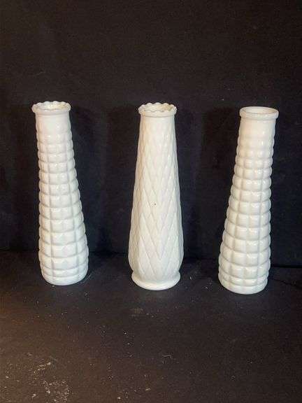 3 Milk Glass Vases by L.E. Smith image