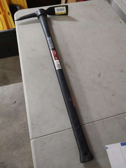HUSKY 2.5 LB PICK MATTOCK image