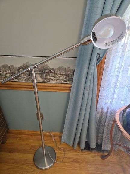 Adjustable Height Floor Lamp image