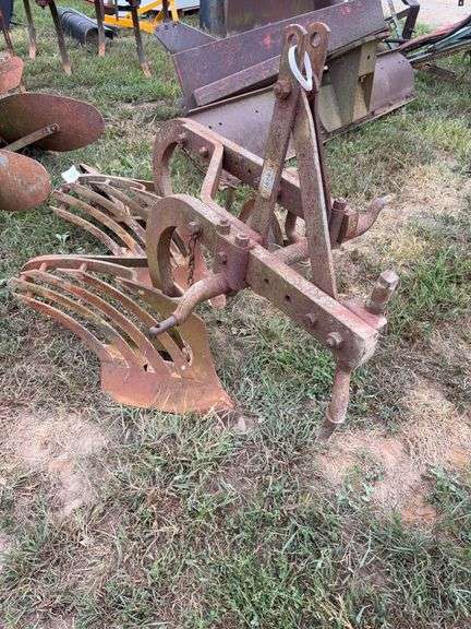 L6- 2 Bottom Plow image