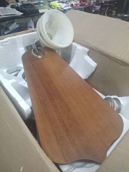 CEILING FAN image