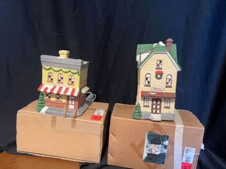 Two Dickens Keepsake Lighted Village Buildings Coffee Shop & Tavern image