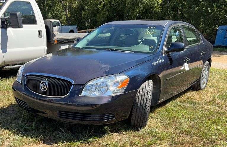 2007  BUICK  Lucerne L13- 2007 Buick Lucerne (Has Rebuilt Title) image