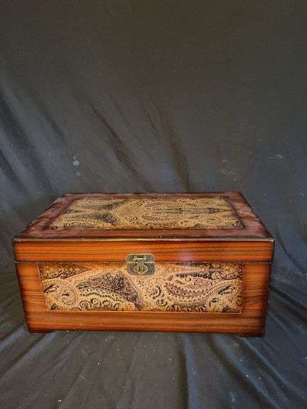 Decorative Wooden Storage Box with Patterned Inlay image