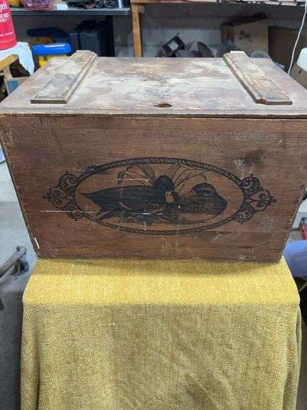 VINTAGE WOOD DUCK BOX image
