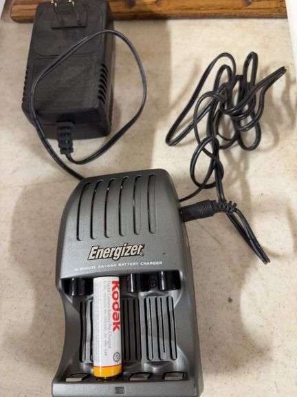 ELECTRIC BATTERY CHARGER image