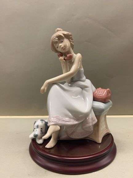Lladro Figurine #5466 Girl on Bench with Phone and Dog image