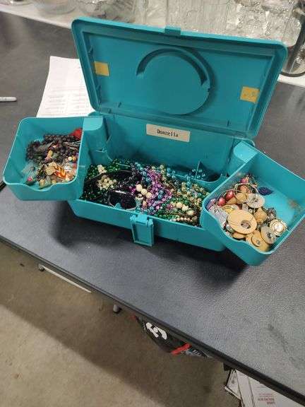 COSTUME JEWELRY image