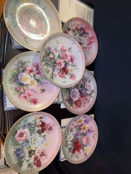 W.S. George "Symphony of Shimmering Beauty" Plate Collection image