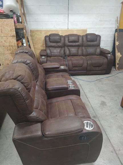 MATCHING COUCH AND LOVE SEAT WITH ELECTRIC RECLINERS IN EACH END - ELECTRIC HEADREST - COUCH CENTER FOLDS DOWN WITH ELECTRIC HOOKUPS - USB HOOKUP - CUP HOLDERS AND LIFT UP ARM STORAGE ON BOTH PCS image