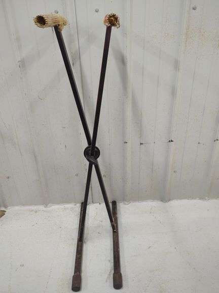 Quik Lok Keyboard Stand image